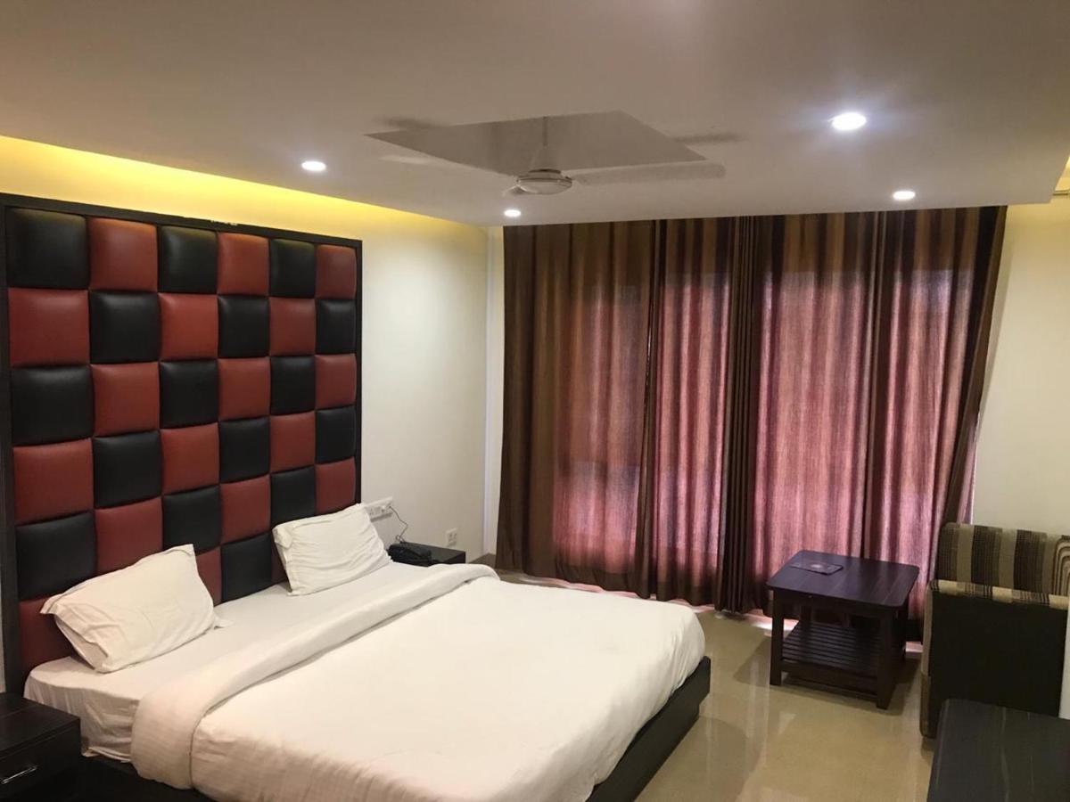 Отель Savoy Residency Массури Экстерьер фото
