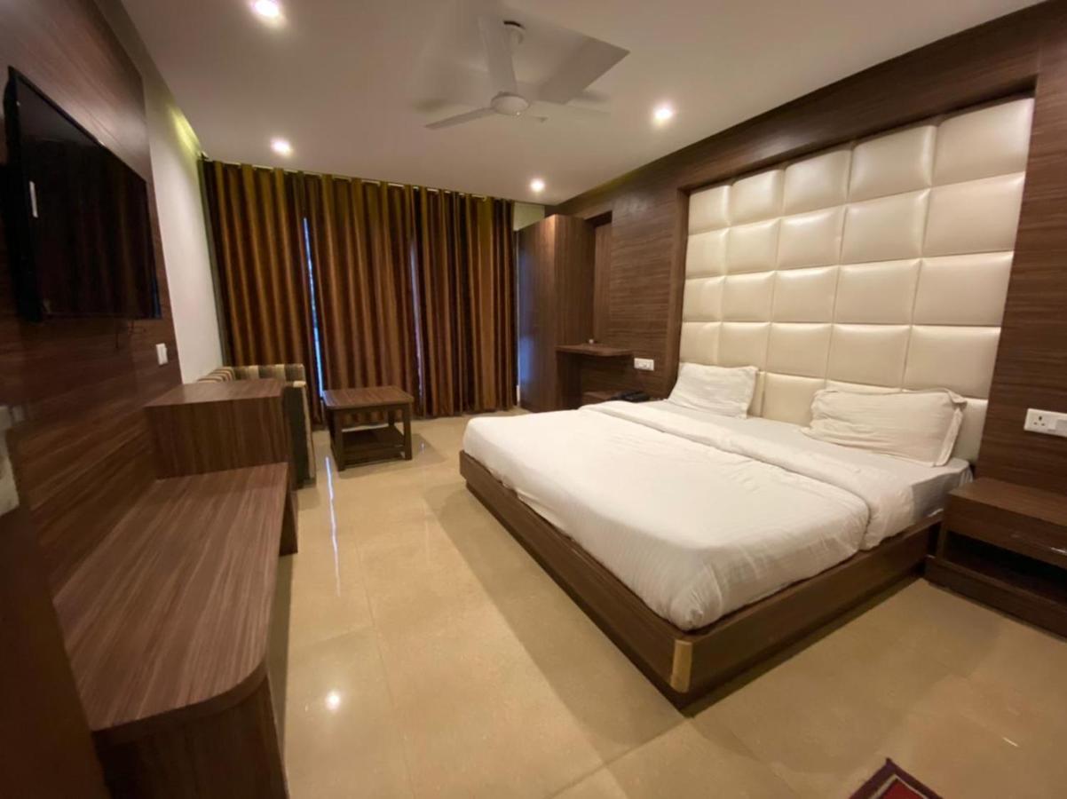 Отель Savoy Residency Массури Экстерьер фото